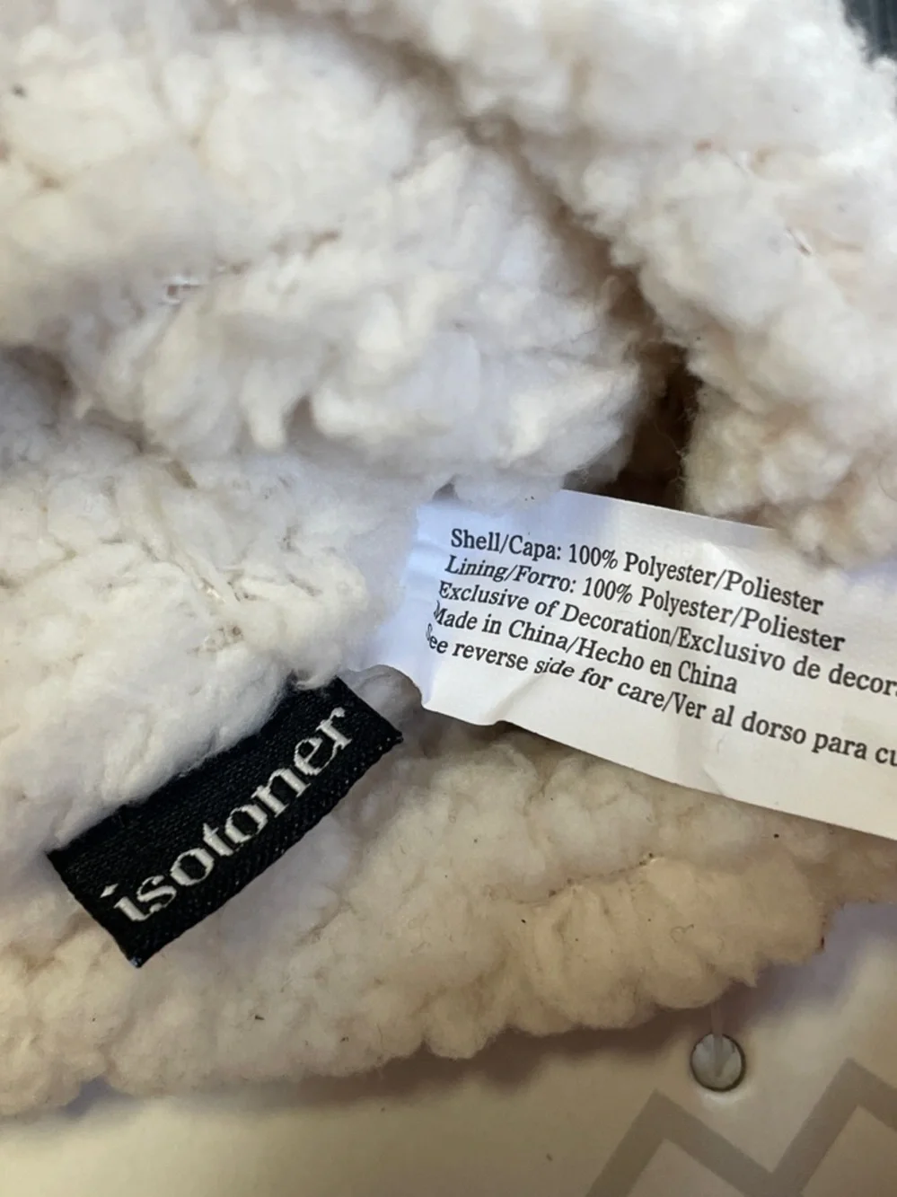 NWT Isotoner Gloves